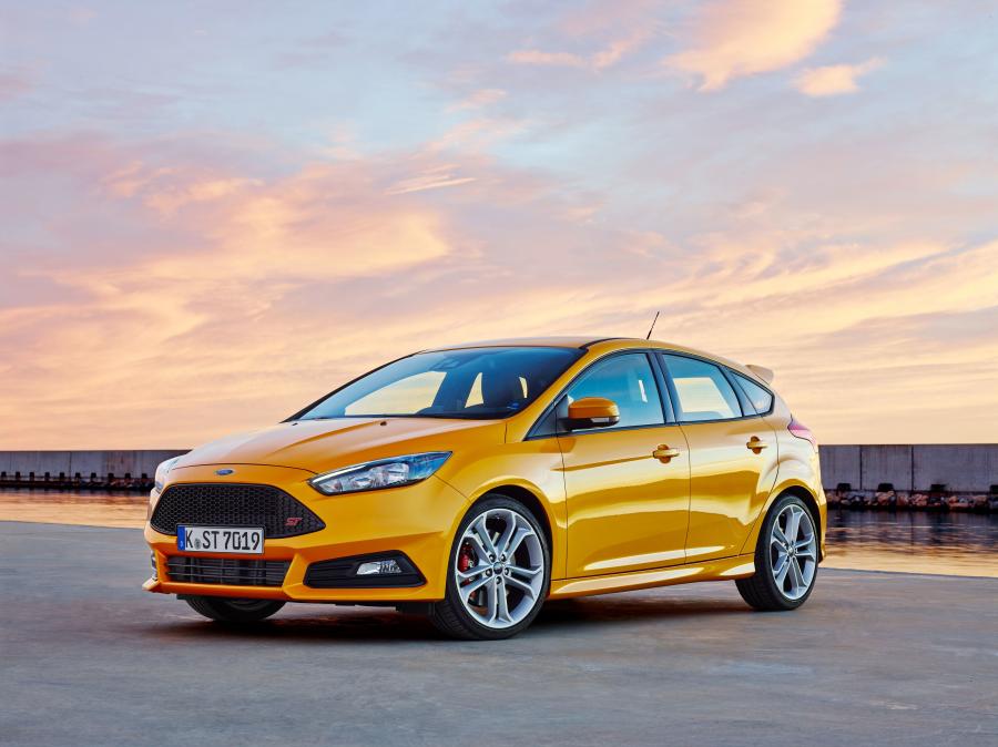  Ford Focus ST 2014 года  (фото 46 из 60)